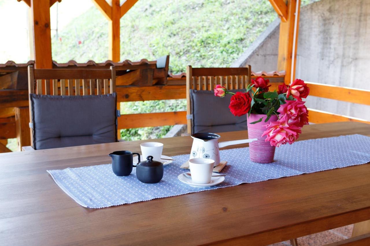 Villa Bomas House Cerkno Esterno foto